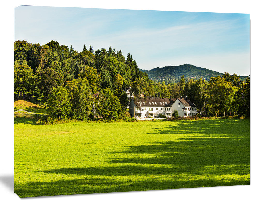 Alone Farmhouse in Meadow, Landscape Canvas Art Print, 60x40