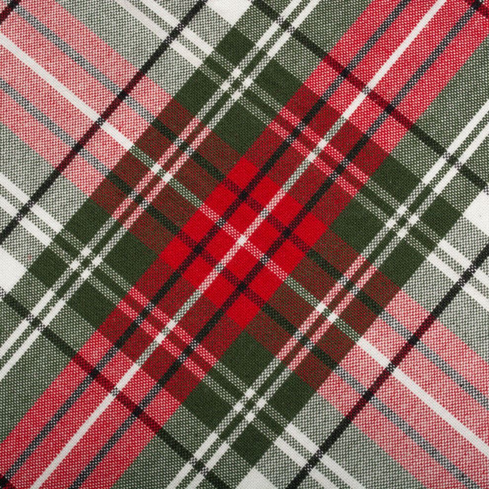 DII Christmas Plaid Tablecloth 70 Round