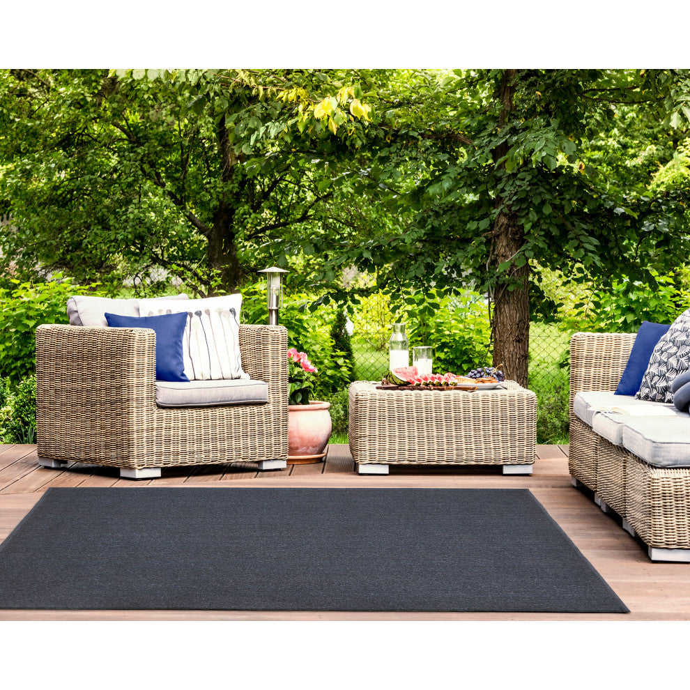 Calais Solid Indoor/Outdoor Rug, Navy, 7'6"x9'6"