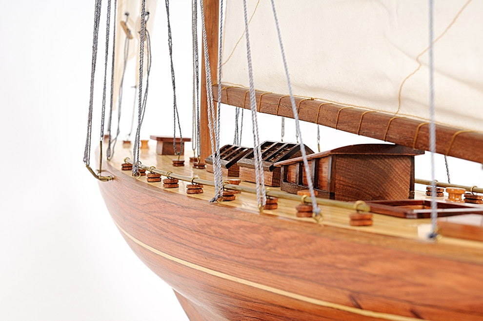 Shamrock Yacht Wooden model sailing boat, Large