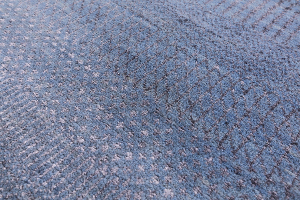 6' 0" X 8' 11" Savannah Grass Wool and Silk Handmade Rug Q11414