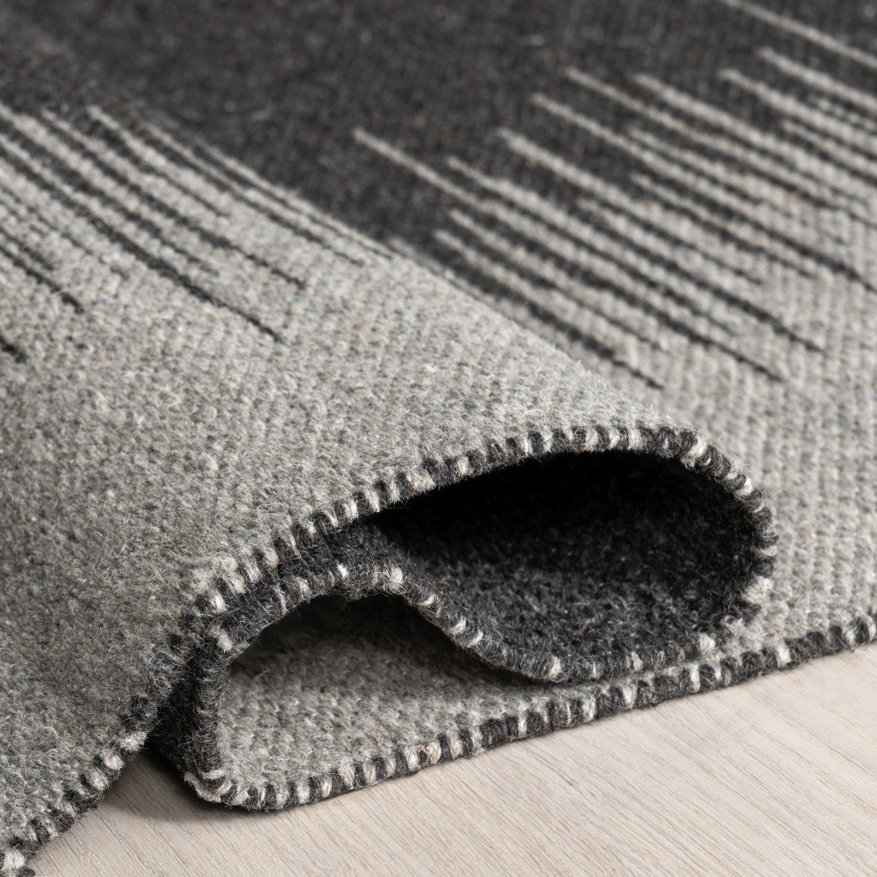 Wolf Reversible Wool Area Rug, Black 3' x 5'