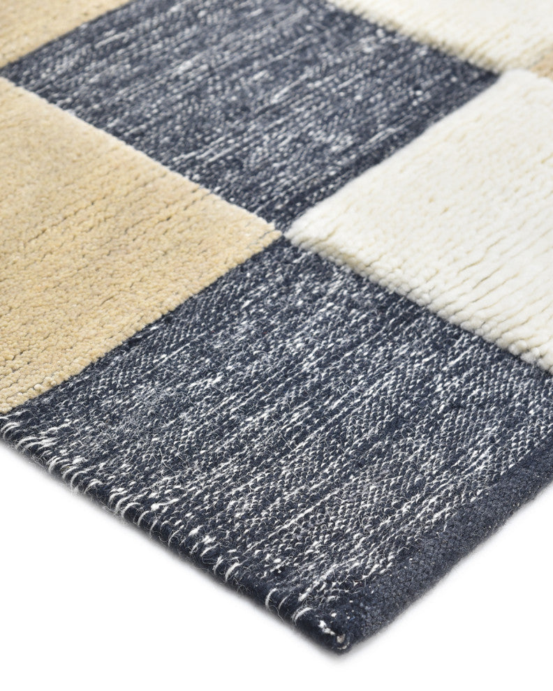 Livingston, Handmade Area Rug 3' 0" x 5' 0"