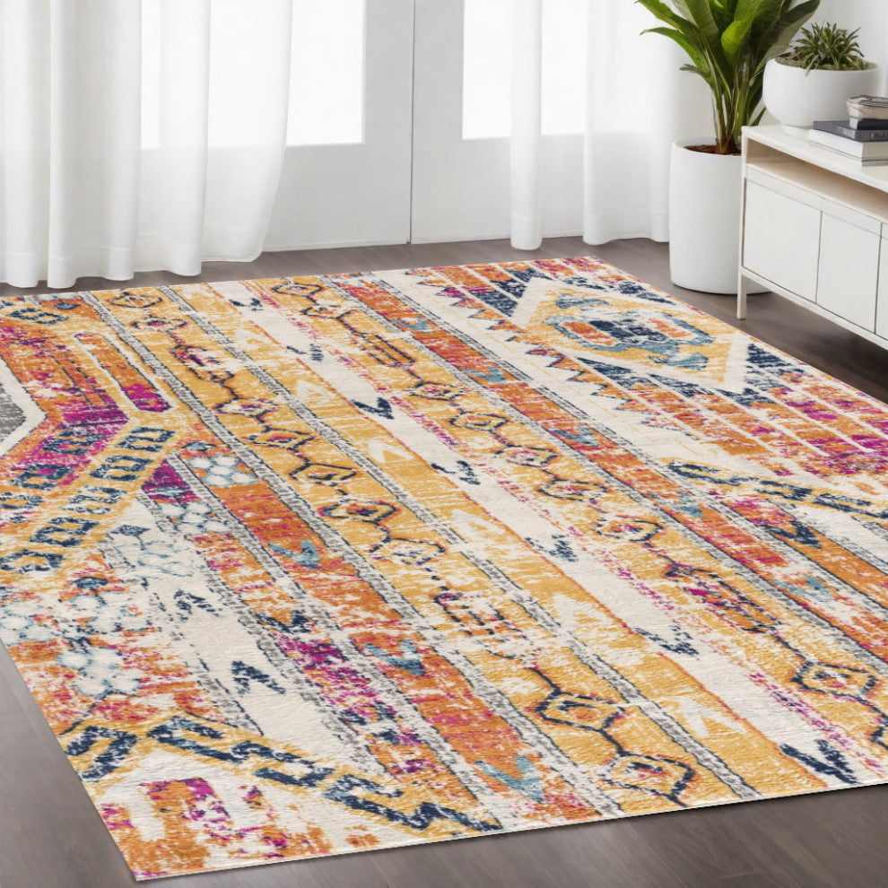 5'x7' Gold and Ivory Southwestern Area Rug