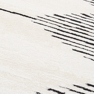 Monotone Moroccan White Power-Loom Area Rug 5' x 7'6"