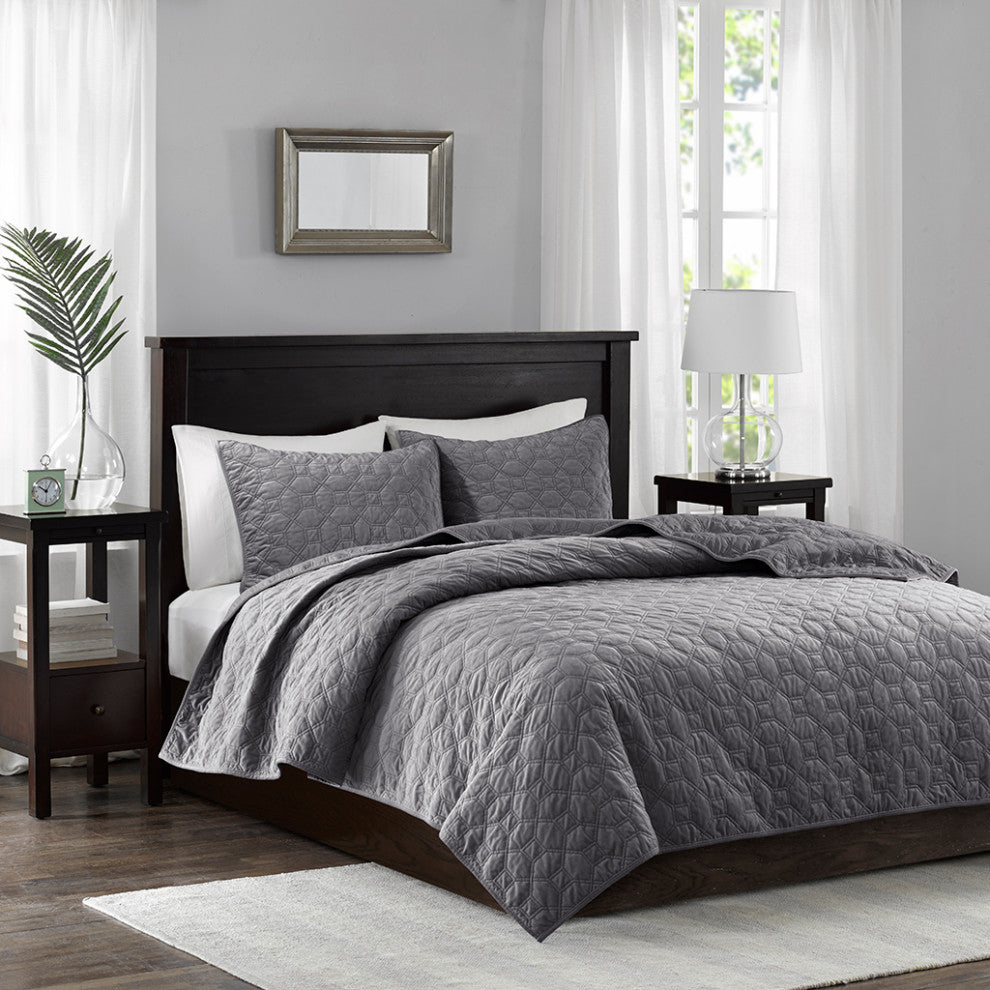 Madison Park Harper 3 Piece Velvet Quilt Set, Grey