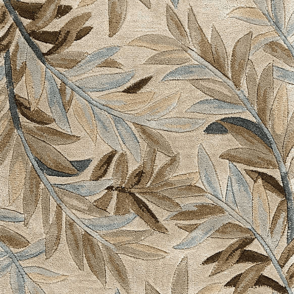 7' X 9'  Wool Ivory  Area Rug