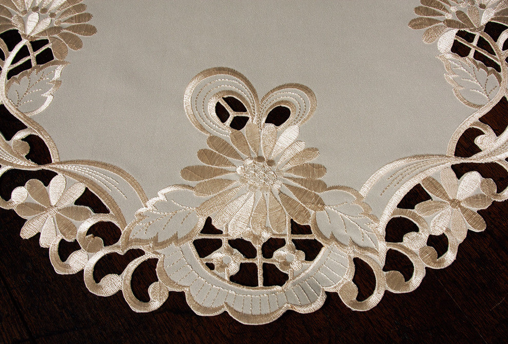 Delicate Daisy Embroidered Cutwork Placemats, Ivory, 15" Round, Set of 4