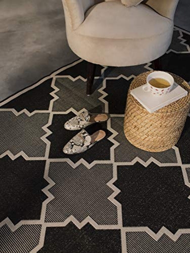 Outdoor Collection Trellis Diamond Rug Geometric Rug, Black, 7'10"x10'