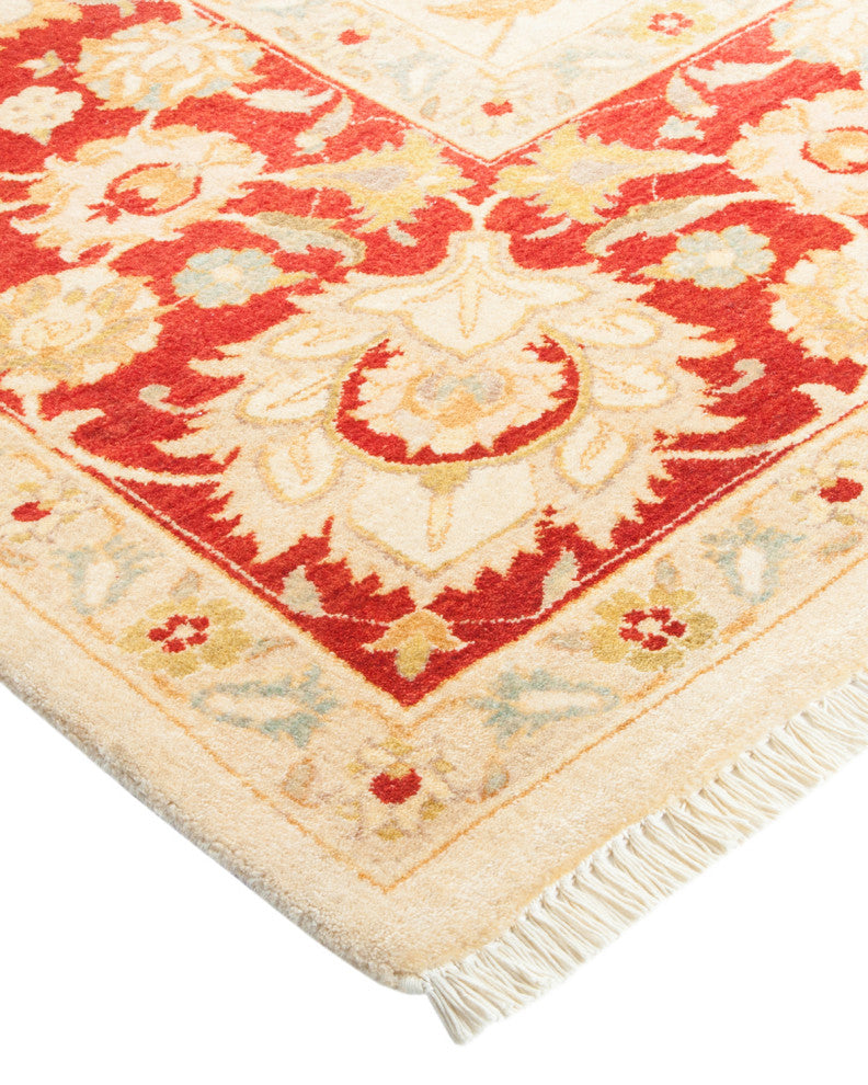 Sadie, One-of-a-Kind Hand-Knotted Area Rug Ivory, 8'2"x9'10"