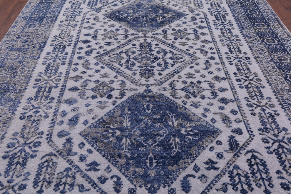 8' 1" X 10' 0" Persian Wool and Silk Handmade Rug Q7107