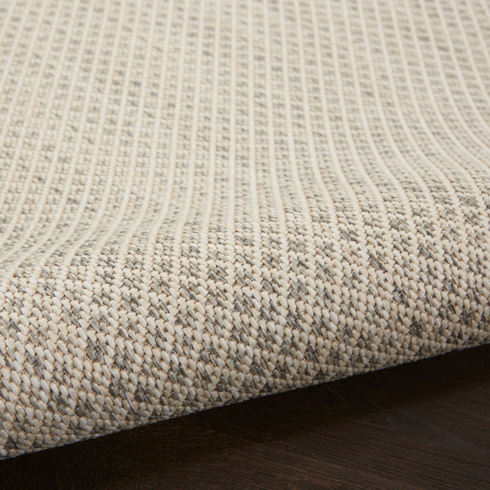 Nourison Courtyard 8' x Round Ivory/Silver Modern Rug