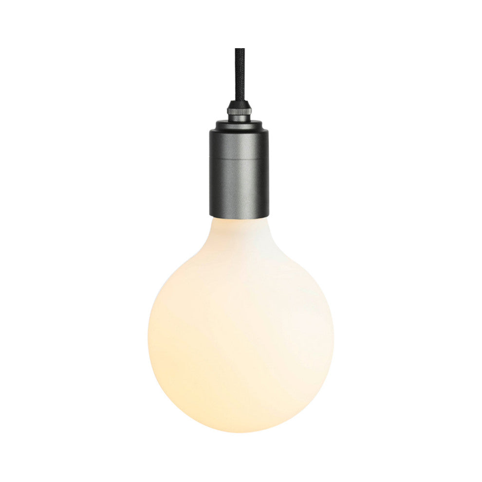 Porcelain III bulb and Graphite pendant US