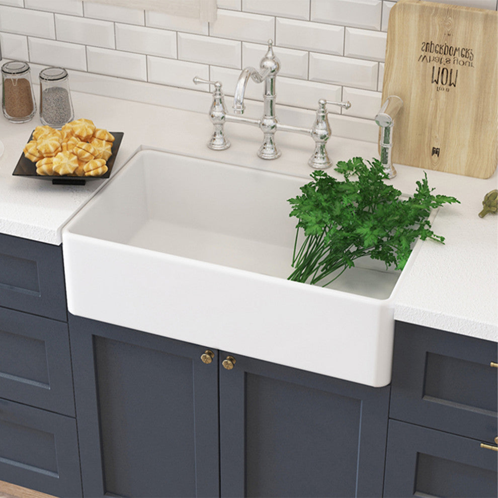 33-inL x 18-inW Farmhouse Apron Front White Ceramic Kitchen Sink