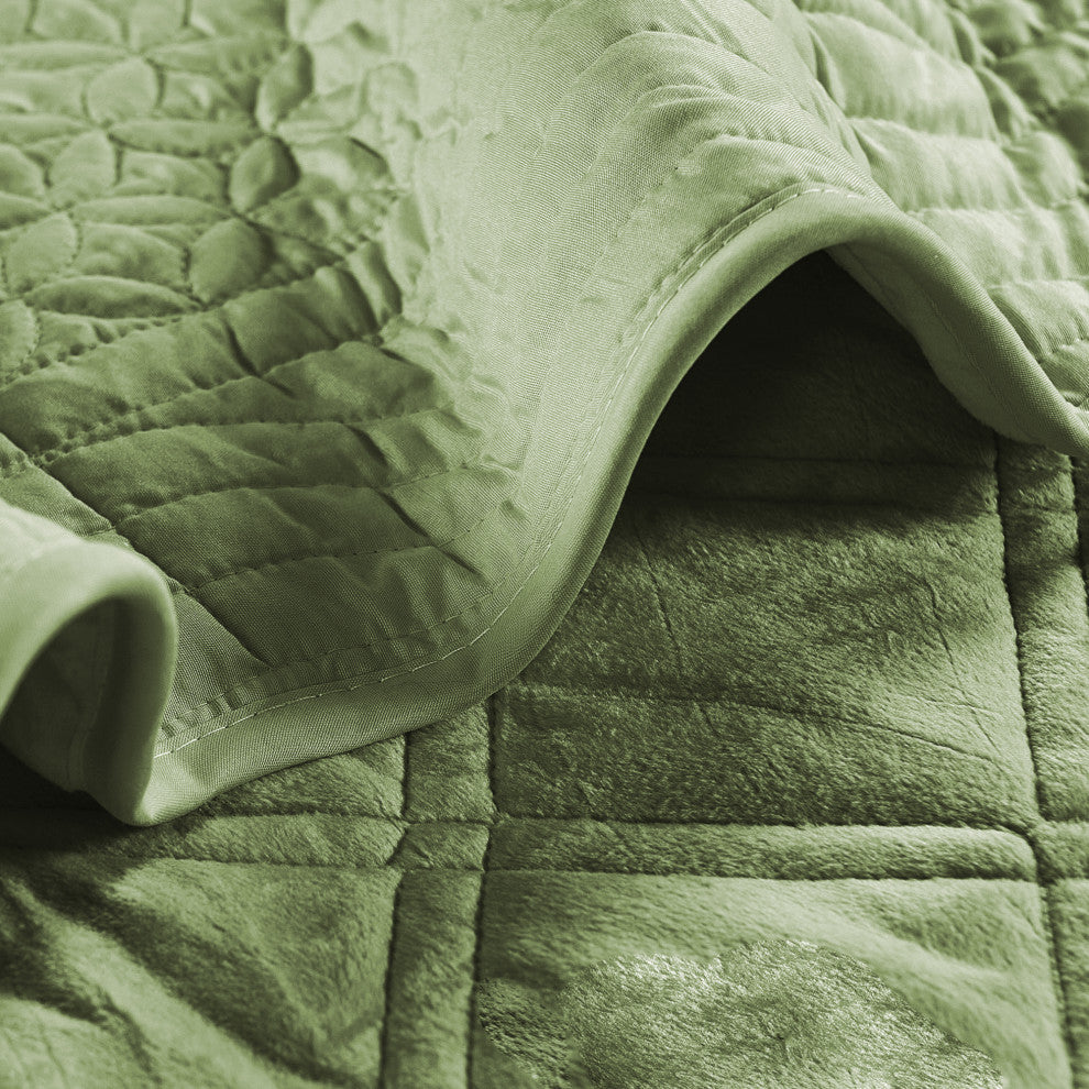 Supersoft Microplush Quilted 4-Piece Bed Spread Set, Sage, King