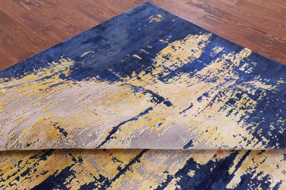 8' 1" X 10' 2" Wool and Silk Abstract Handmade Rug Q8703