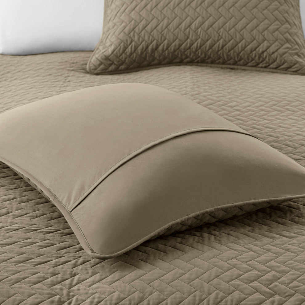 Hampton Hill Velvet Touch Herringbone Oversize 3-Piece Coverlet, Brown, Queen