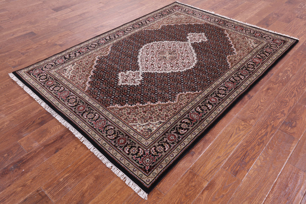 Persian Tabriz Wool and Silk Hand Knotted Rug 5' 0" X 6' 11" Q8930