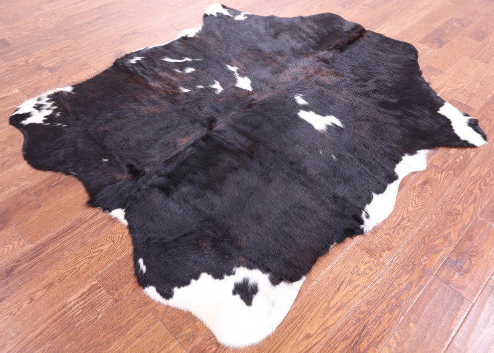 6' 6" X 5' 1" Natural Cowhide Rug C1831
