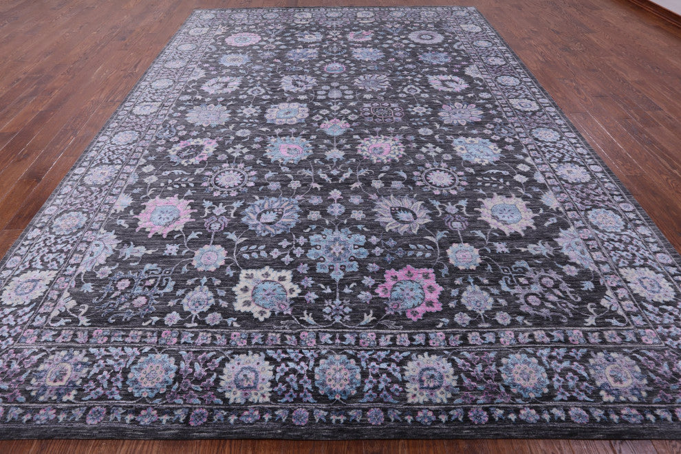 9' 11" X 14' 0" Wool and Silk Persian Hand Knotted Rug Q9009