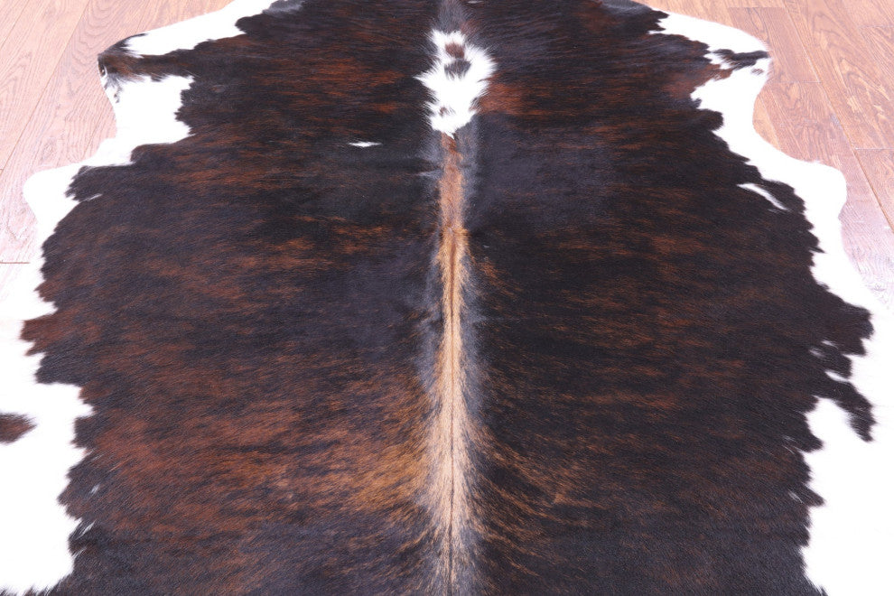 5' 9" X 5' 5" Tricolor Natural Cowhide Rug C1787