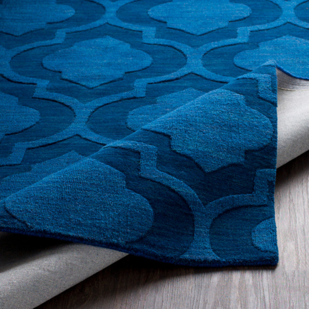 Central Park Solid and Border Dark Blue Area Rug, 6'x9'