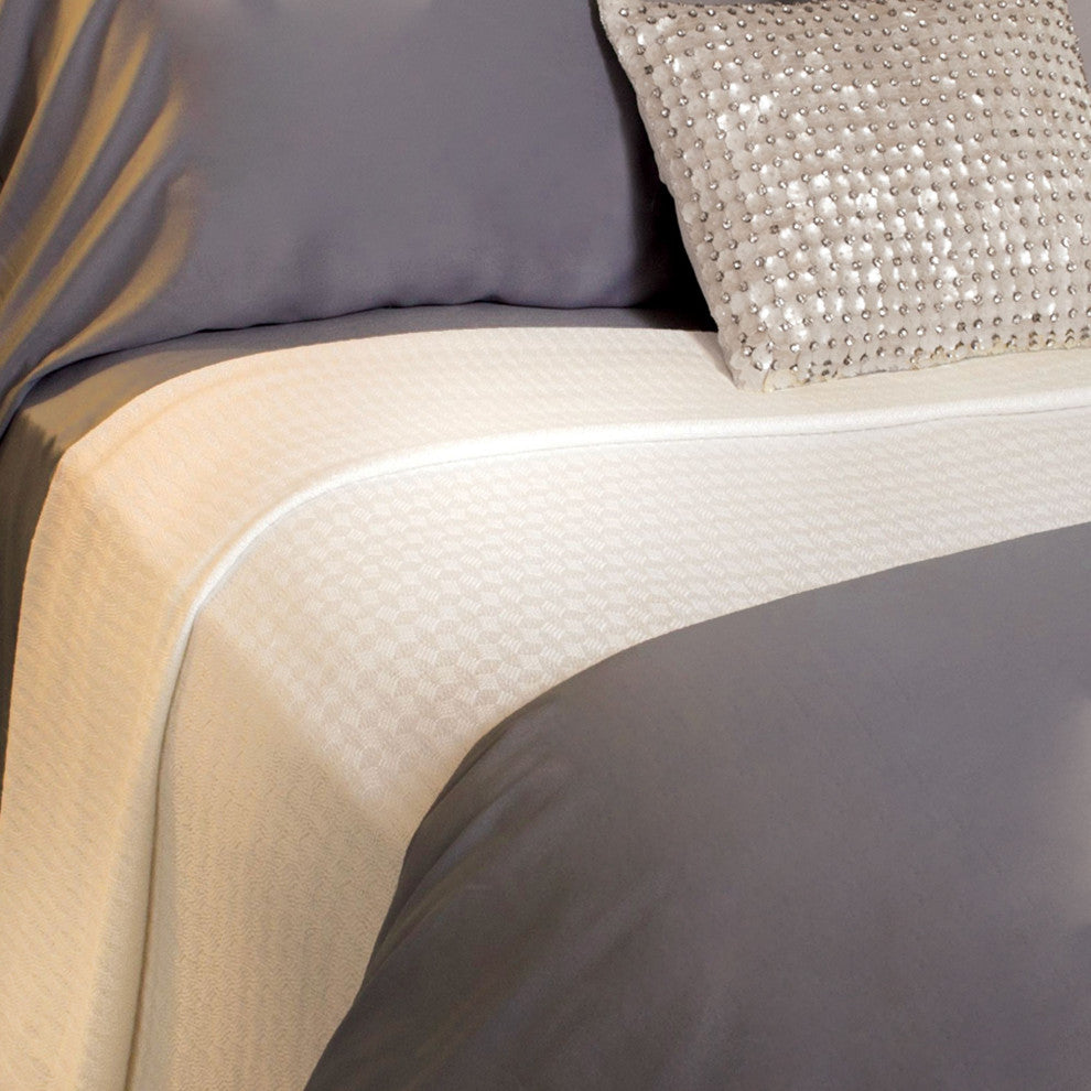 BedVoyage Luxury 100% Rayon Viscose Bamboo Bed Blanket