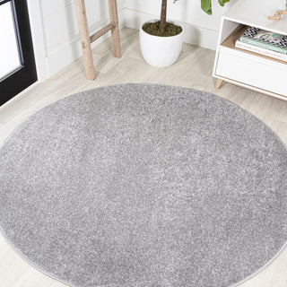 Haze Solid Low-Pile Gray 8' Round Area Rug