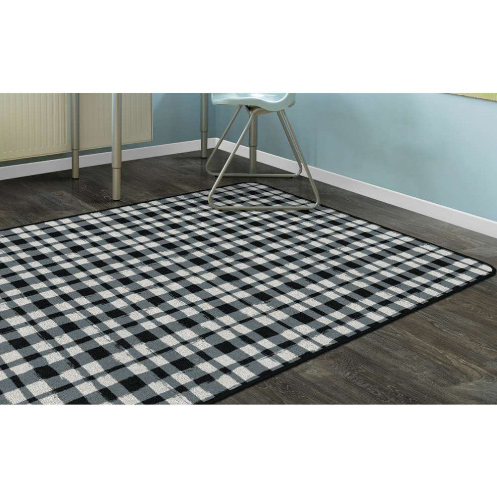 Flagship Carpets FA1821-22FS Watercolor Gingham