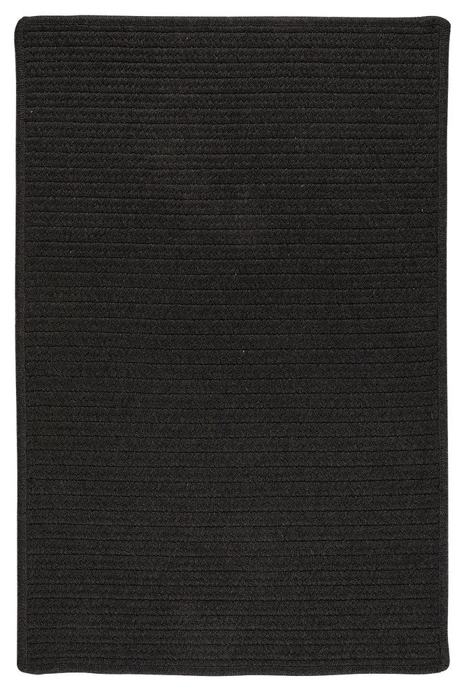 Colonial Mills Sunbrella Solid LS06 Ebony Sunbrella Area Rug, Rectangular 2'x3'