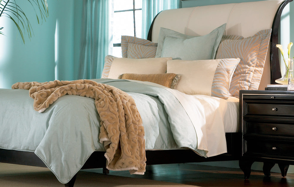 Metropolitan 8-Piece Bedding Collection, King