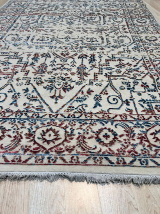 Hand Crafted Wool and Viscose Ivory/Multi Contemporary Modern Rug, 5'x8'
