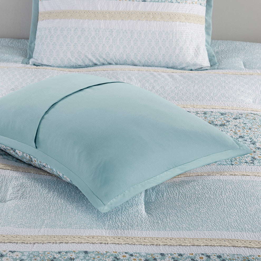 Madison Park Caralie 5 Piece Seersucker Comforter Set With Throw Pillows
