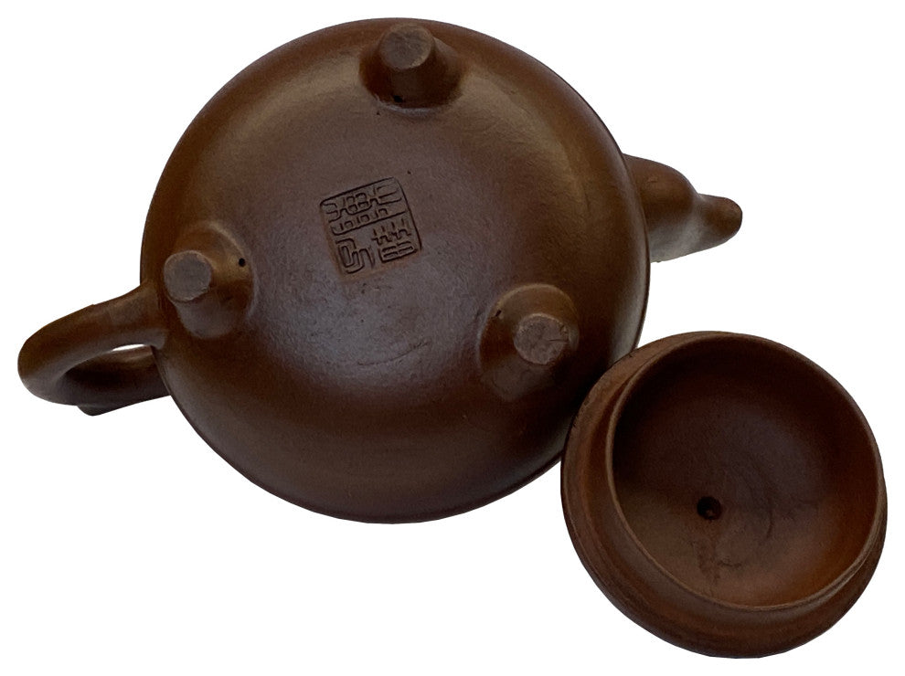 Chinese Handmade Yixing Zisha Clay Teapot With Artistic Accent, Hws2228