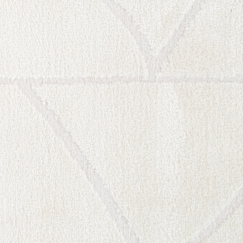 Monotone Moroccan Ivory Power-Loom Area Rug 5' x 7'6"