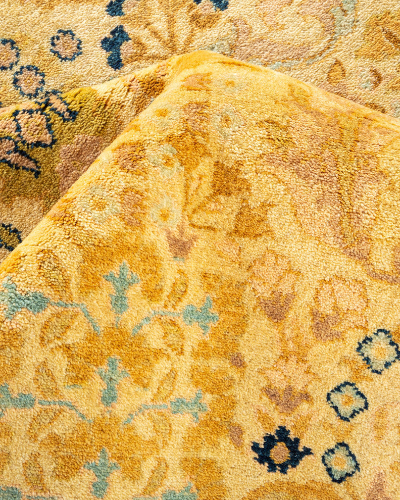 Sarah, One-of-a-Kind Hand-Knotted Area Rug, Ivory, 8' 1"x10' 4"
