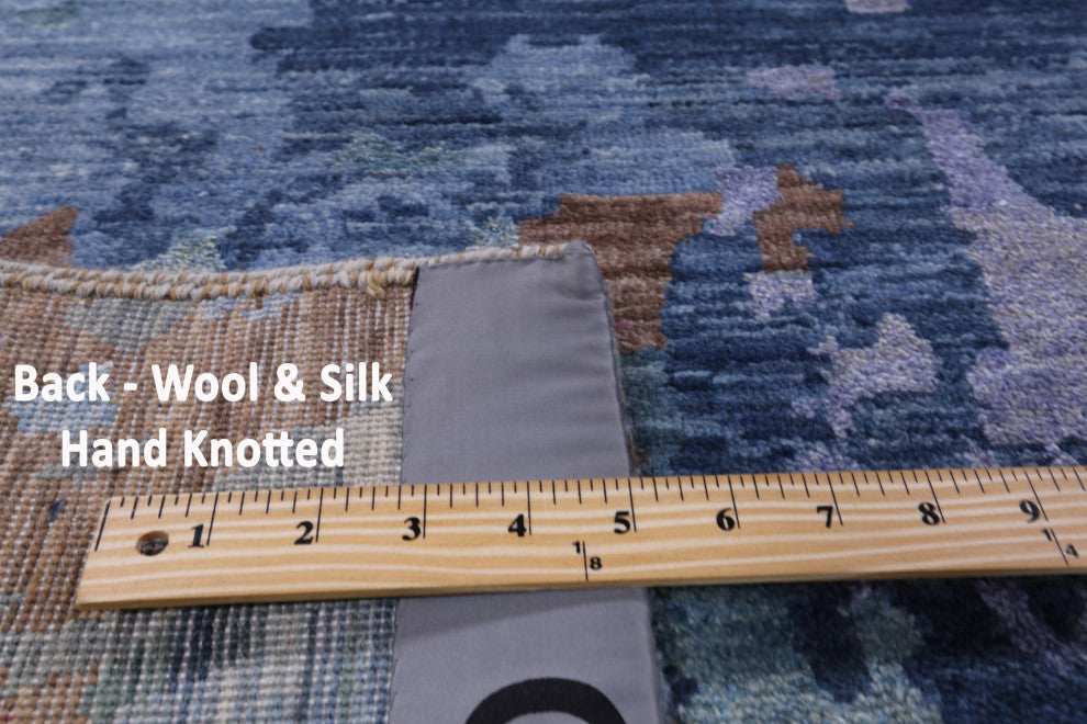 8' 0" X 10' 2" Wool and Silk Modern Hand Knotted Rug Q6937