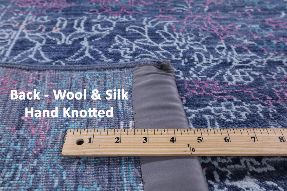 7' 11" X 9' 10" Modern Wool and Silk Hand Knotted Rug Q7047