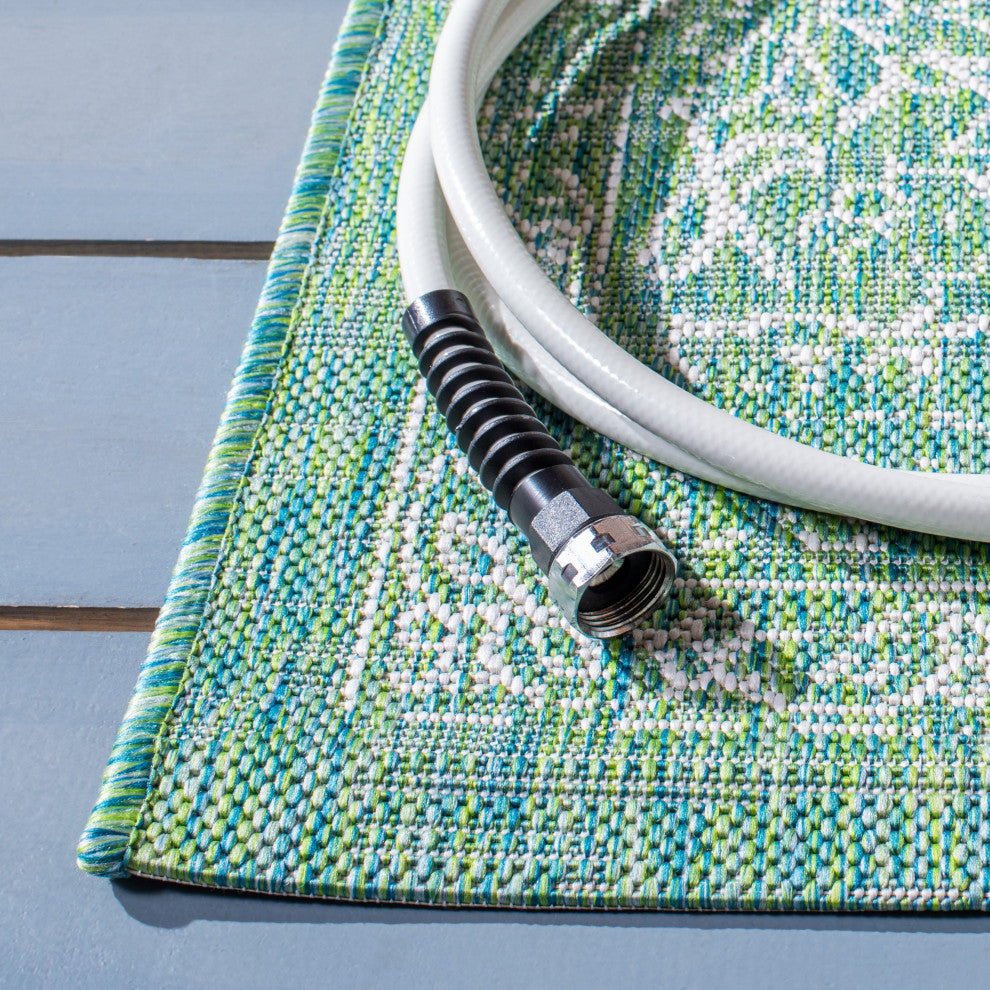 Safavieh Courtyard Cy8680-55721 Outdoor Rug, Green and Ivory, 6'7"x6'7" Square