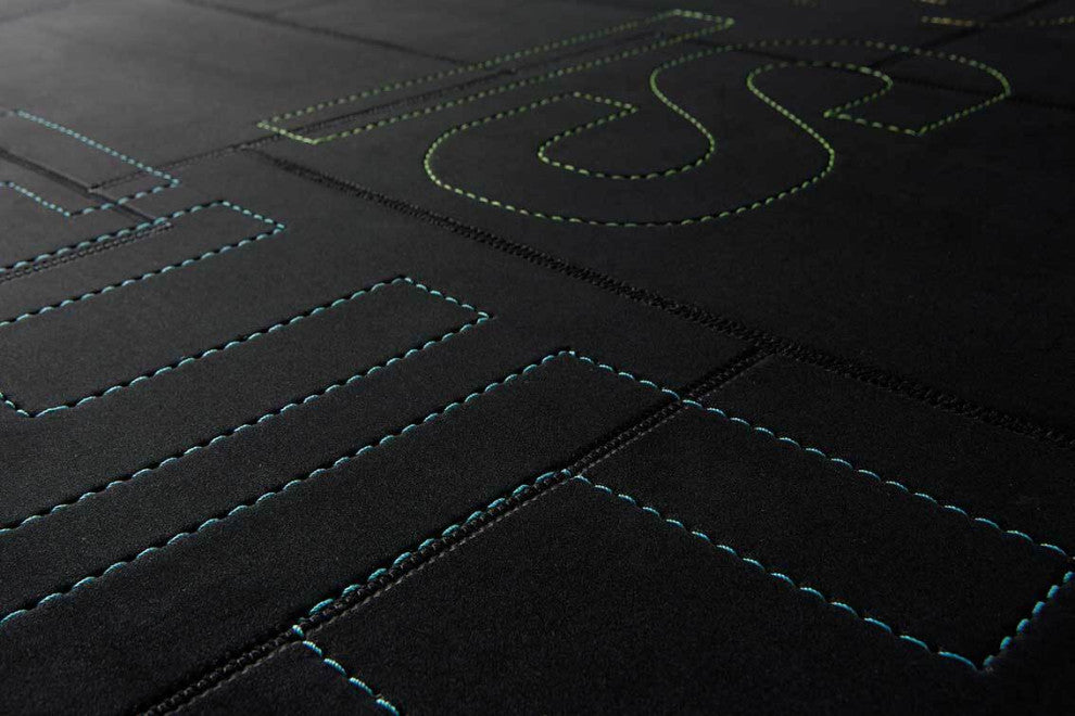 Surya Metal MTL-1000 5' x 8' Rug