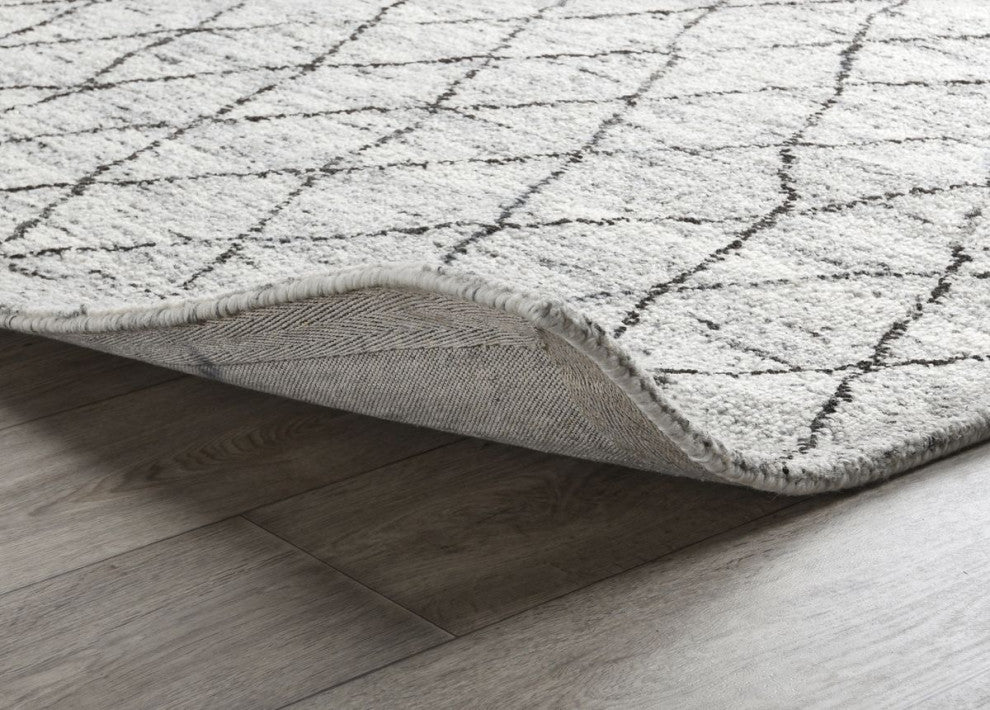 Classic Home Hastings Ivory/Gray 8x10 Rug