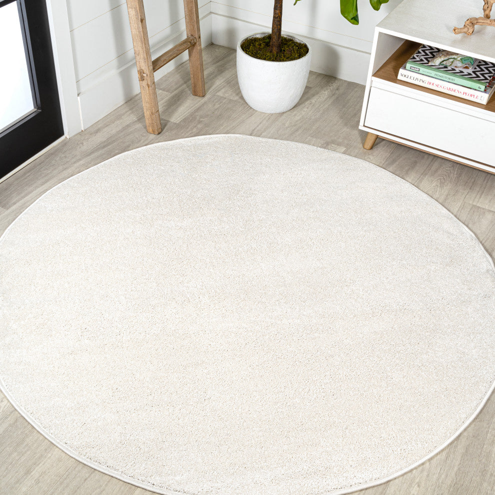 Haze Solid Low-Pile Cream 6' Round Area Rug