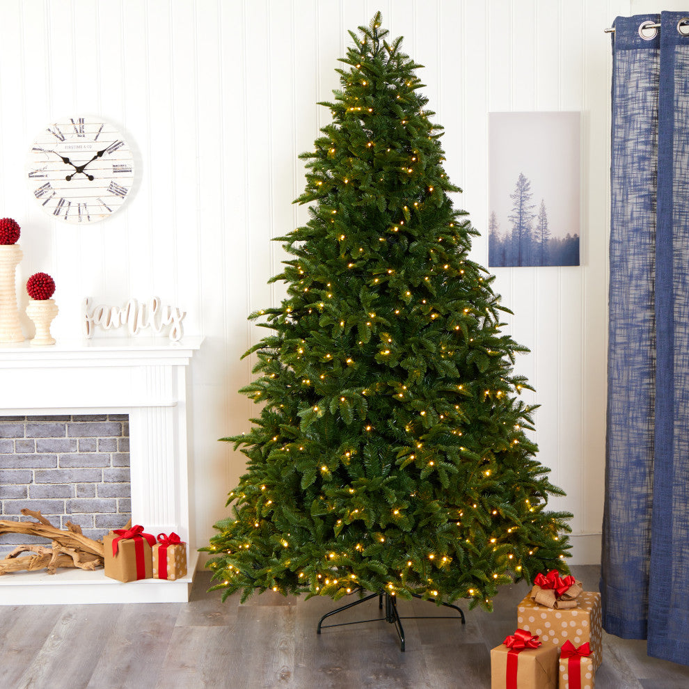 7.5' Wyoming Fir Faux Xmas Tree With 500 Clear Lights and 1580 Bendable Branches