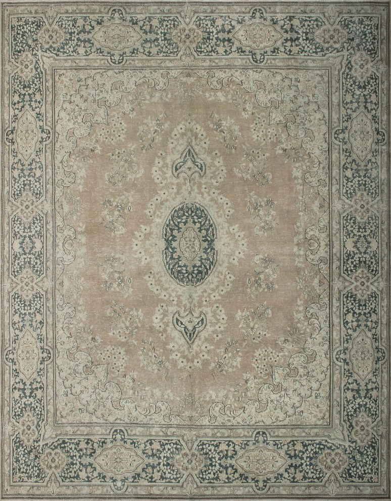 Fine Vintage Distressed Everleigh Rust Rug 9'10"x13'0"