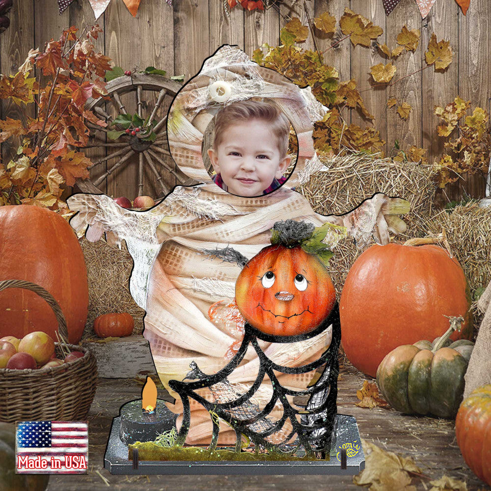 Mummy Outdoor oversized Wooden decoration