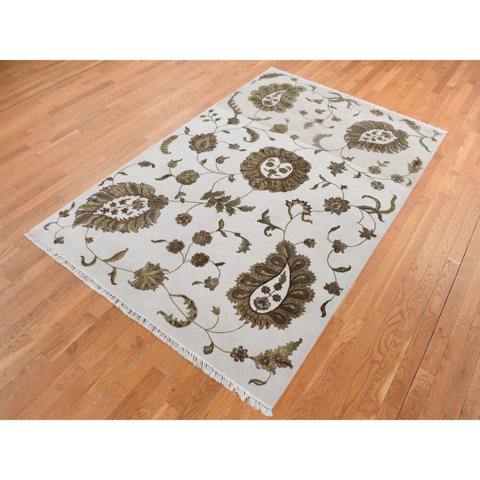 Timberwolf Gray, Rajasthan Design, Wool and Silk Hand Knotted Rug, 6'x9'2"