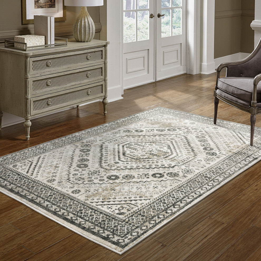 Garson Medallion Border Area Rug, Ivory, 3'10"x5'5"