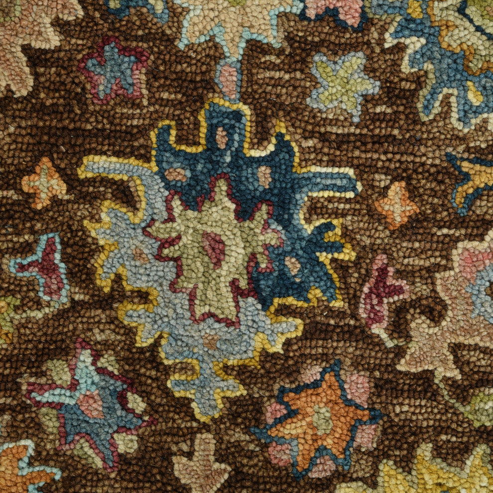 Jackson Traditional Brown Hand-Hooked Area Rug 5' x 7'6"