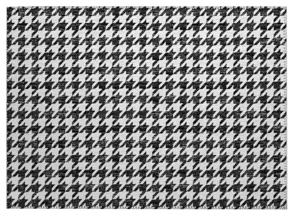 Indoor/Outdoor Hinton HN1 Black Machine Washable 1'8" x 2'6" Rug
