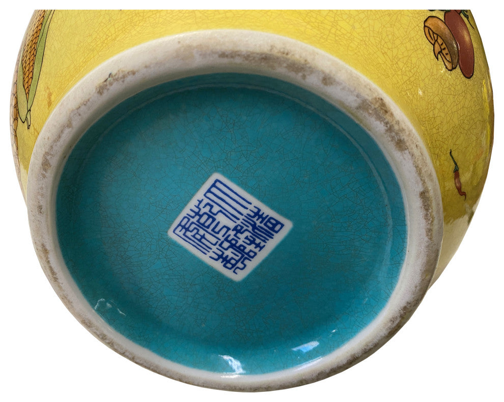 Chinese Crackle Yellow Porcelain Fruit Grasshopper Graphic Vase Hws1648